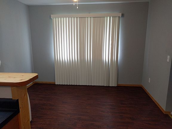 Kitchen eating area