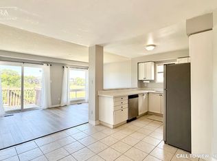 1591 Avonmore Sq #1, Pickering, ON L1V 7H5