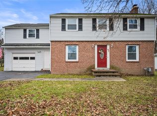 97 McGuire Rd, Rochester, NY 14616