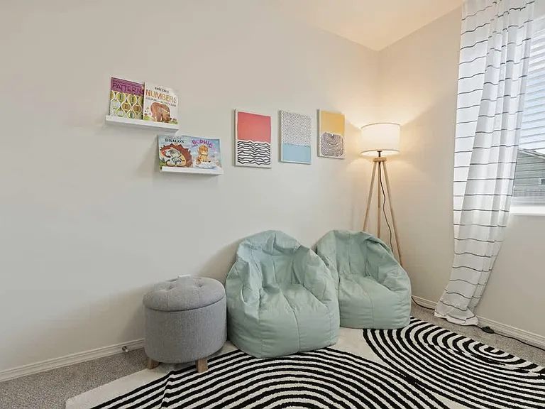 Reading Area