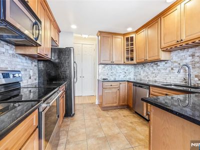 100 Winston Drive #5MN, Cliffside Park, NJ, 07010