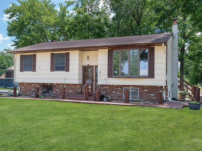 859 Lake Shore Dr — Photo 16