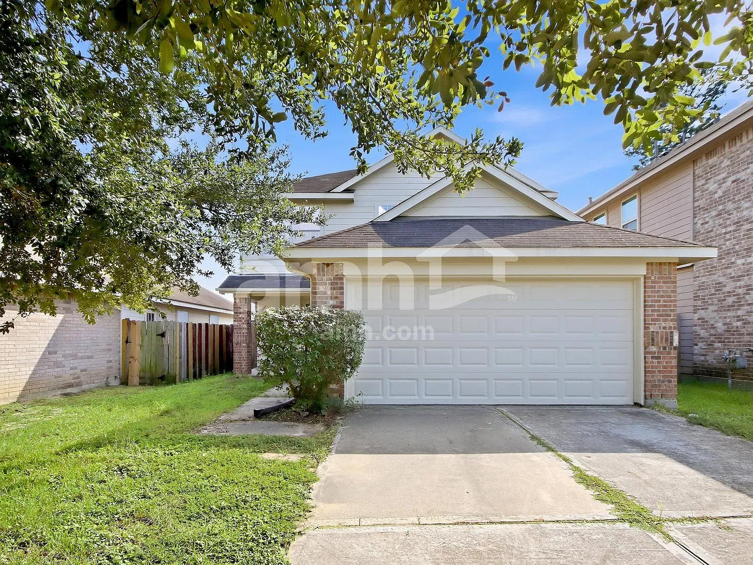 3 bed, 2.5 bath, 1697 sqft, $1,895 — Photo 1