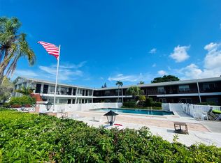 1150 Atlantic Shores Blvd APT 501, Hallandale, FL 33009