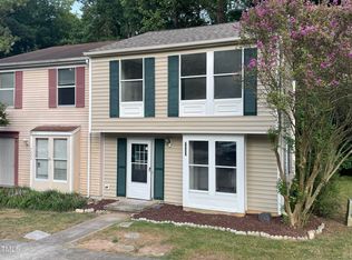 7220 Shellburne Dr, Raleigh, NC 27612