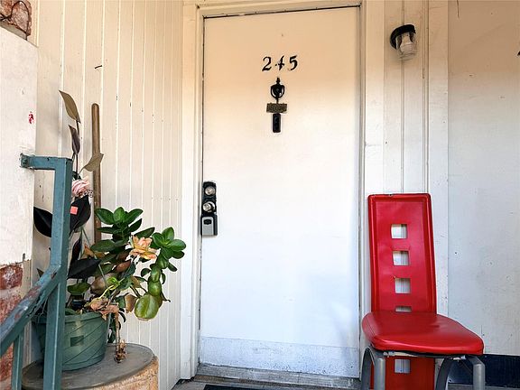 2nd image of 9201 Clarewood Dr #245