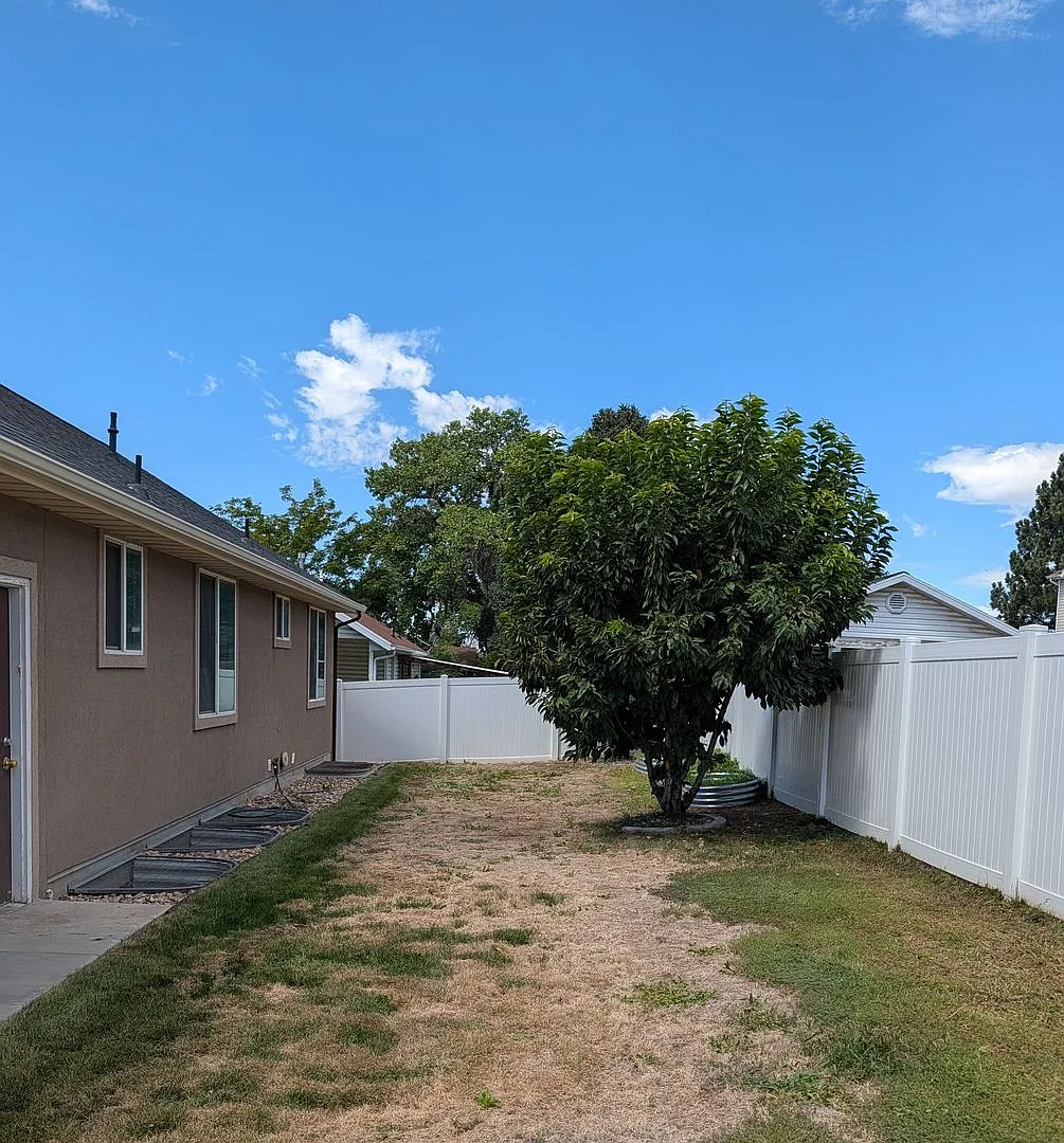 5 Bedroom House for Rent in Orem! — Photo 3
