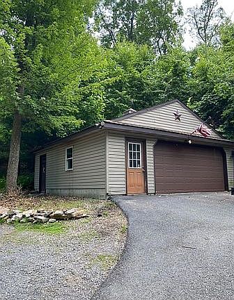 Spacious Detached Garage