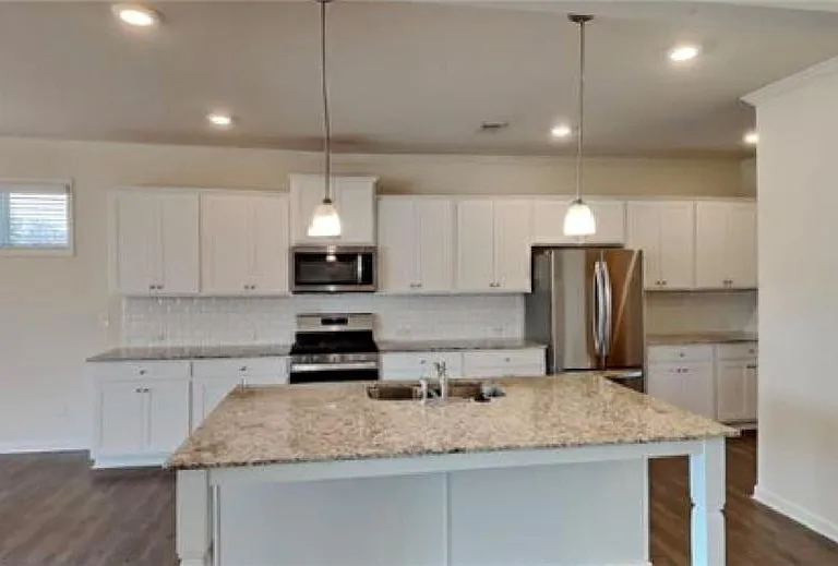 4610 Bramblett Grove Pl — Photo 5