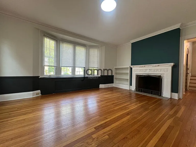 2551 Charney Rd — Photo 10