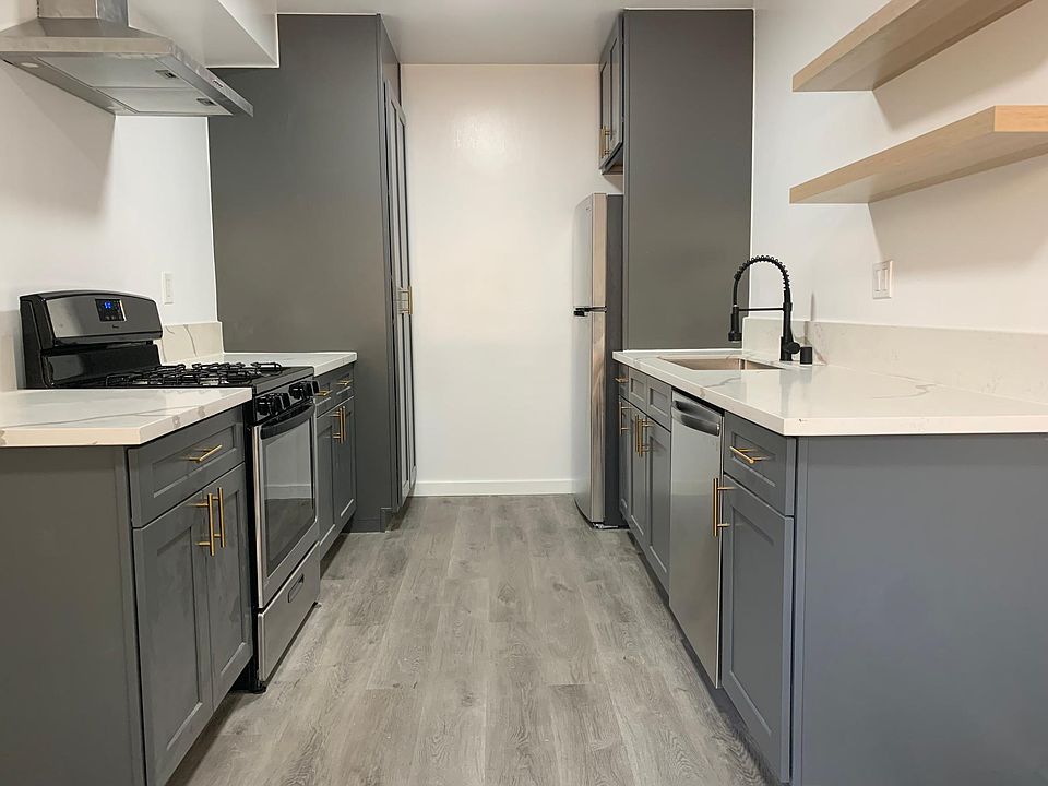 1st image of 167 S Oak Knoll Ave APT 16