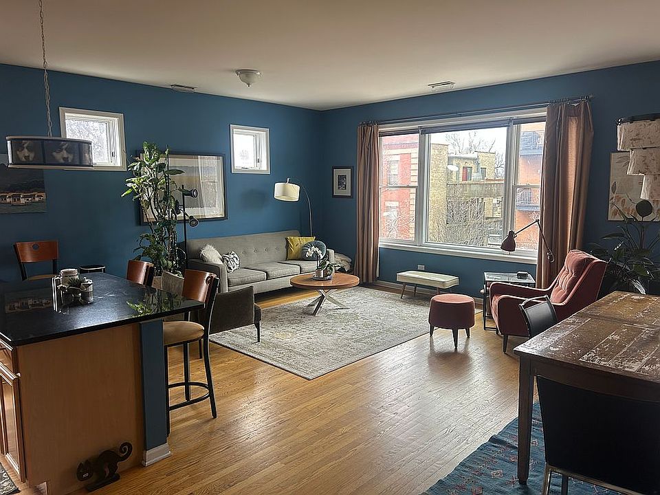 1st image of 4149 N Kenmore Ave APT 3S
