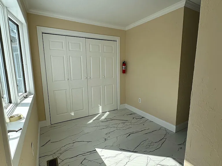 1749 Hillside Pl — Photo 21