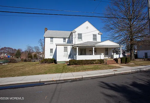 13 1st St Photo 1