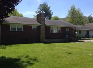 1603 Winchester Ave, Middlesboro, KY 40965