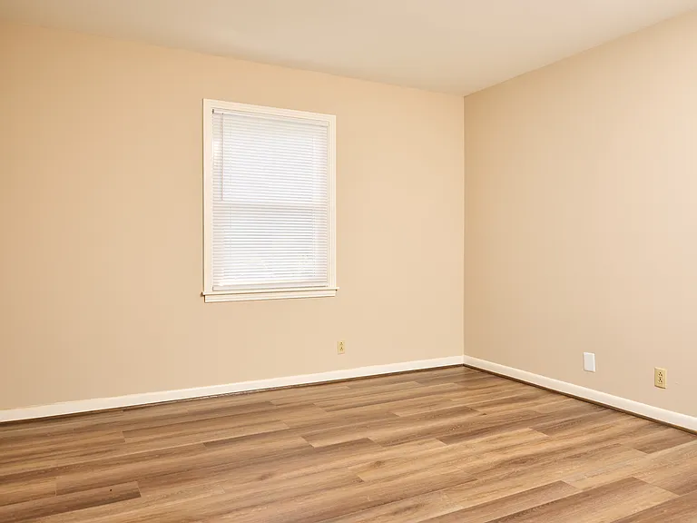 2929 Selena Dr — Photo 11
