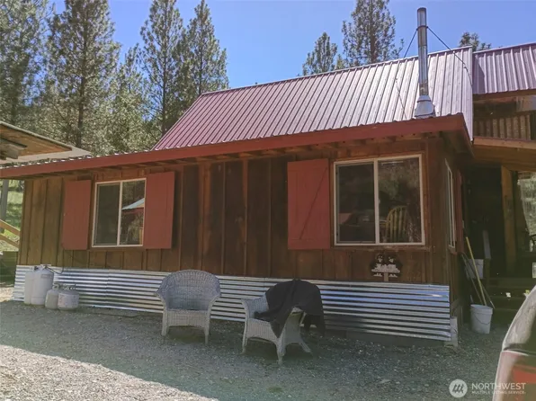 12 Caribou Road, Tonasket, WA 98855
