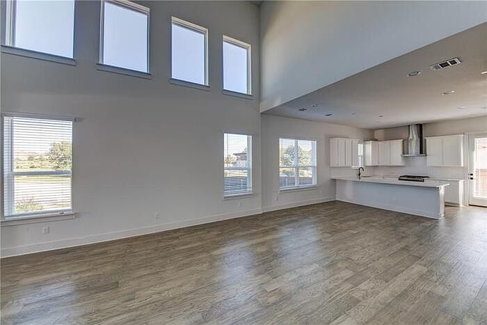 1st image of 1341 Westborough Ln #52