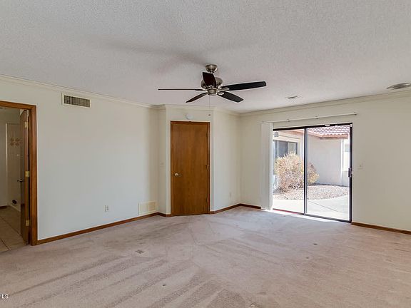 4th image of 16242 E Montrose Dr