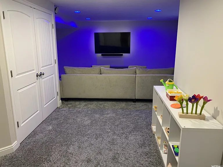 146 N 450 W — Photo 8