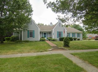 1701 Eagle Ridge Rd, Urbana, IL 61802