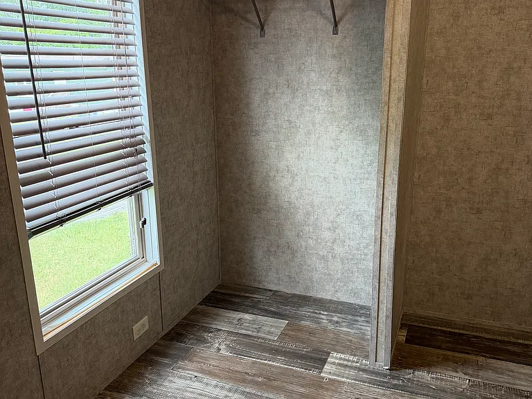 3531 Baker Rd #9 — Photo 8