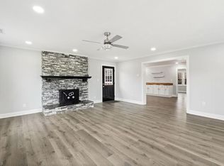 8204 State Highway 68 N, Stokesdale, NC 27357