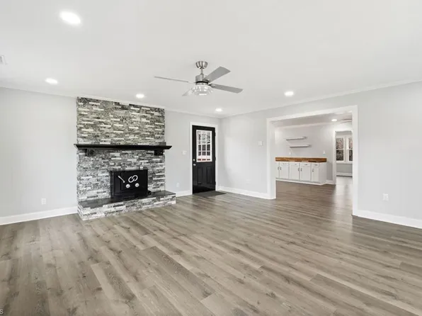 8204 State Highway 68 N, Stokesdale, NC 27357