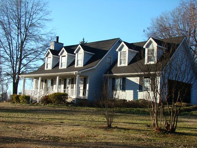 1st image of 795 Cedar Ridge Rd