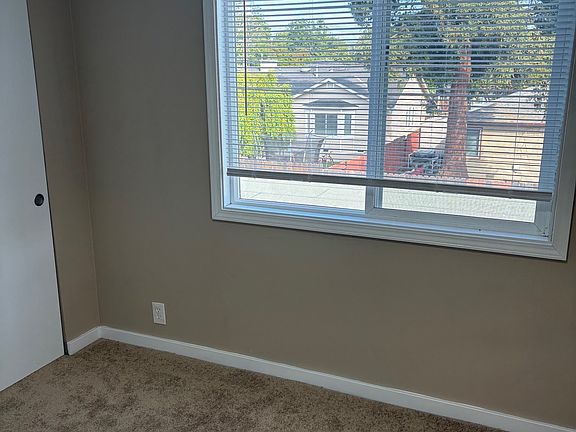 4th image of 1411 E 3rd Ave #6