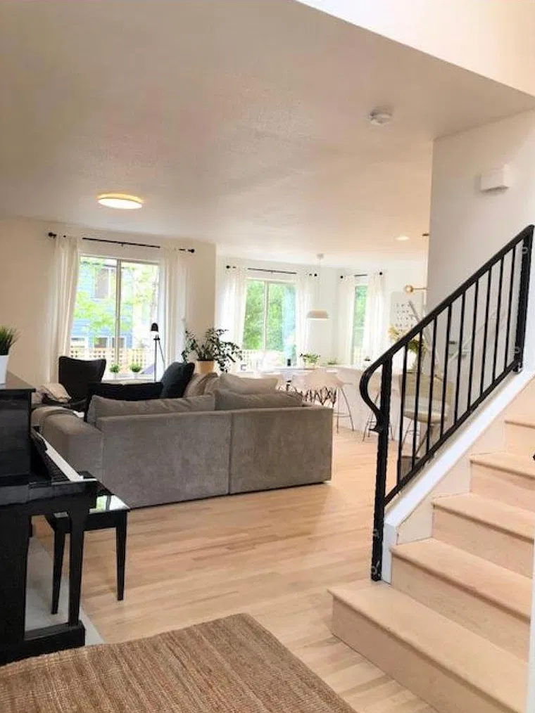 4 bed, 2.5 bath, 2172 sqft, $3,495 — Photo 3