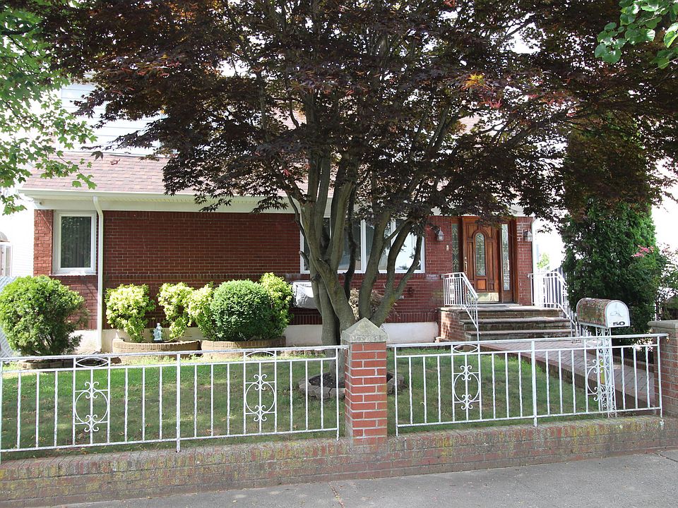 1st image of 50 Adams Ave