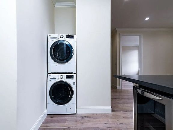 5th image of 946 Bushwick Ave #418