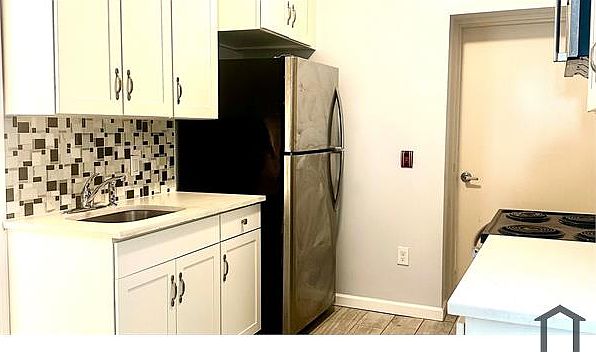 2nd image of 78 Morningside Ave