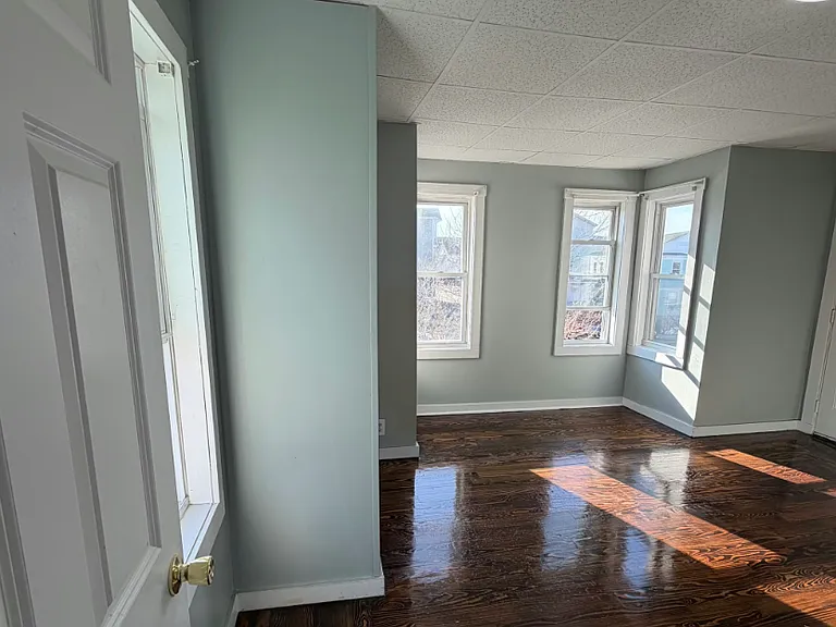 766 Plymouth Ave #2W — Photo 14