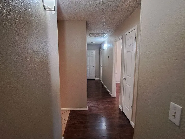 15262 W El Mar Ln — Photo 10