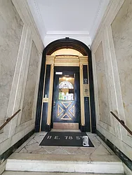 Rented by Addison Property Group