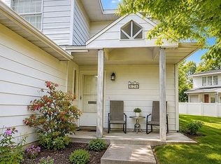 26 Maine Rd, Plattsburgh, NY 12903