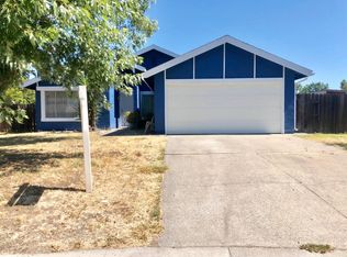 54 Summer Rim Cir, Sacramento, CA 95823
