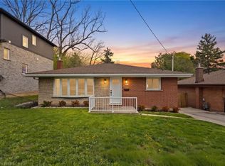 87 Saint Paul Ave, Brantford, ON N3T 4G1