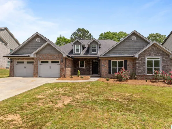 139 Abercorn Dr, Deatsville, AL 36022