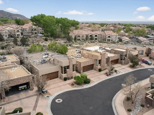 6232 Ghost Flower Trl NE, Albuquerque, NM 87111