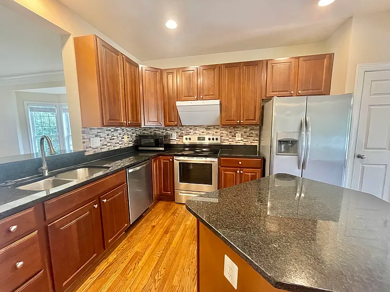 3514 Tabard Ln — Photo 40