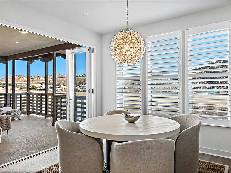 1309 Doheny Way — Photo 22