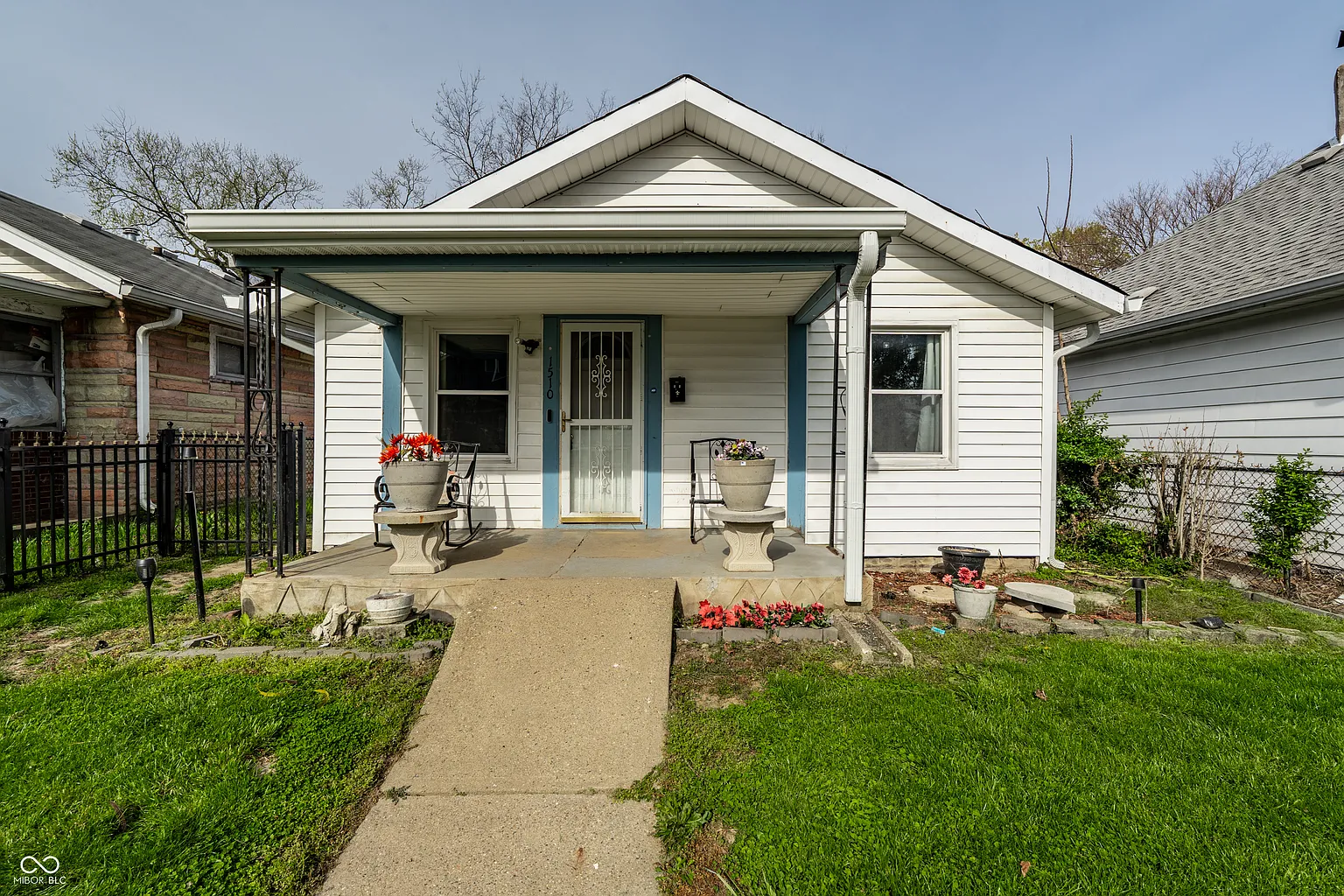1510 Asbury St photo 1