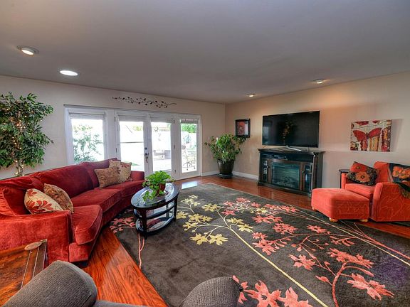 4th image of 7636 E Rancho Vista Dr