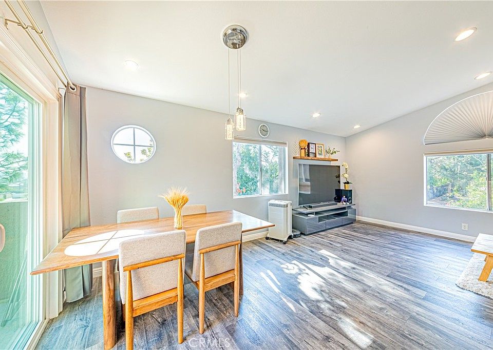 1st image of 2539 Sundial Dr Unit E