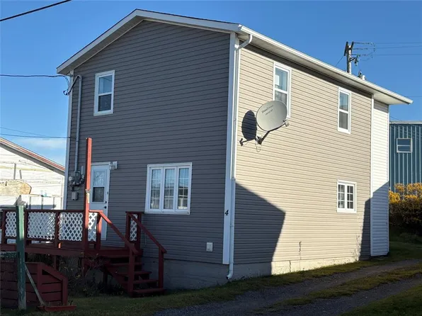 4 Norman Avenue, Port Aux Basques, NL A0M1C0