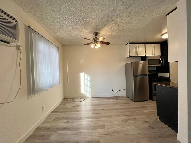 3730 S Sepulveda Blvd — Photo 7