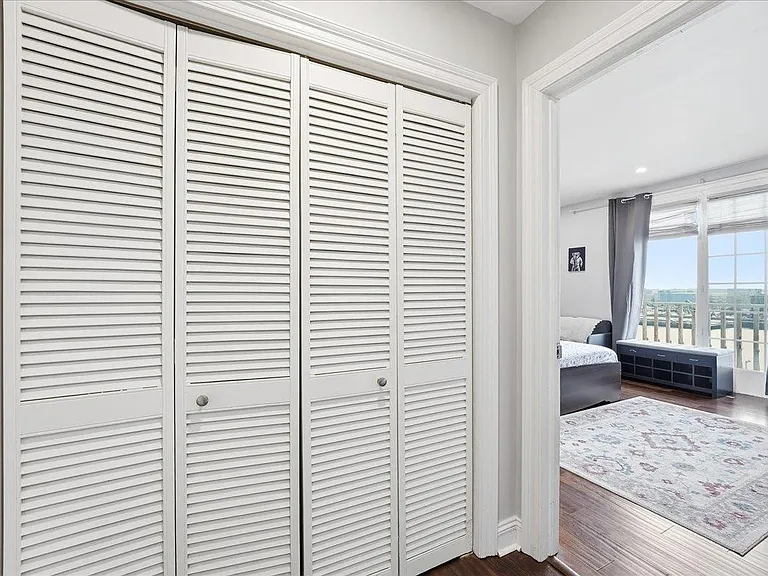 100 Shearwater Ct E — Photo 12